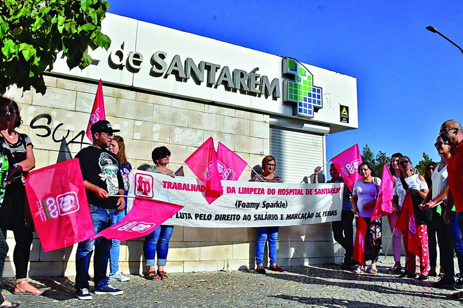 Os trabalhadores exigem o respeito pelas condições de trabalho e estão em greve até amanhã