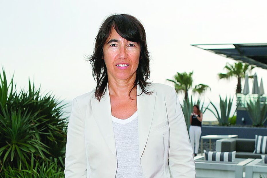 Gabriela Sobral e Inês Herédia juntam amigos em 'baby shower' de gémeos