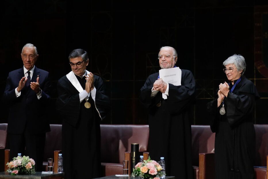 Marcelo Rebelo de Sousa presente no doutoramento Honoris Causa de Manuel Alegre