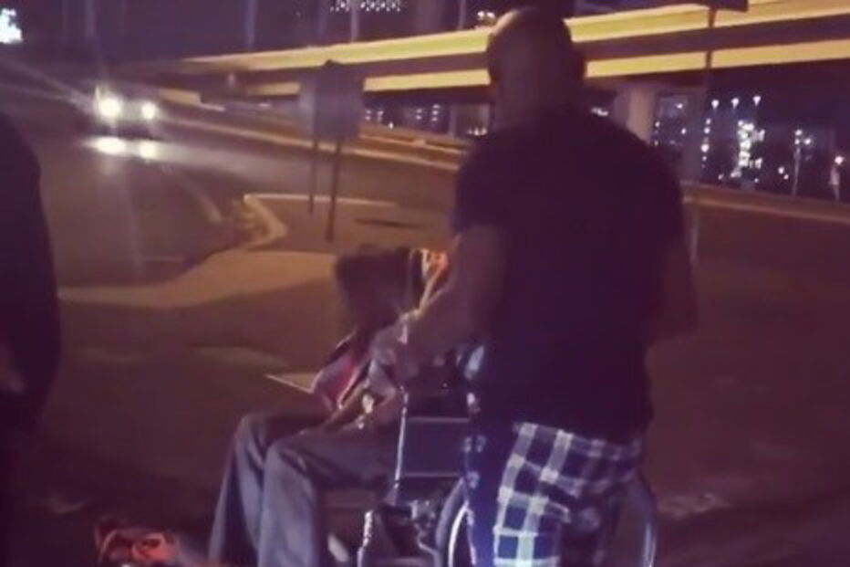 Pugilista norte-americano lança desafio e oferece 868 euros a sem-abrigo