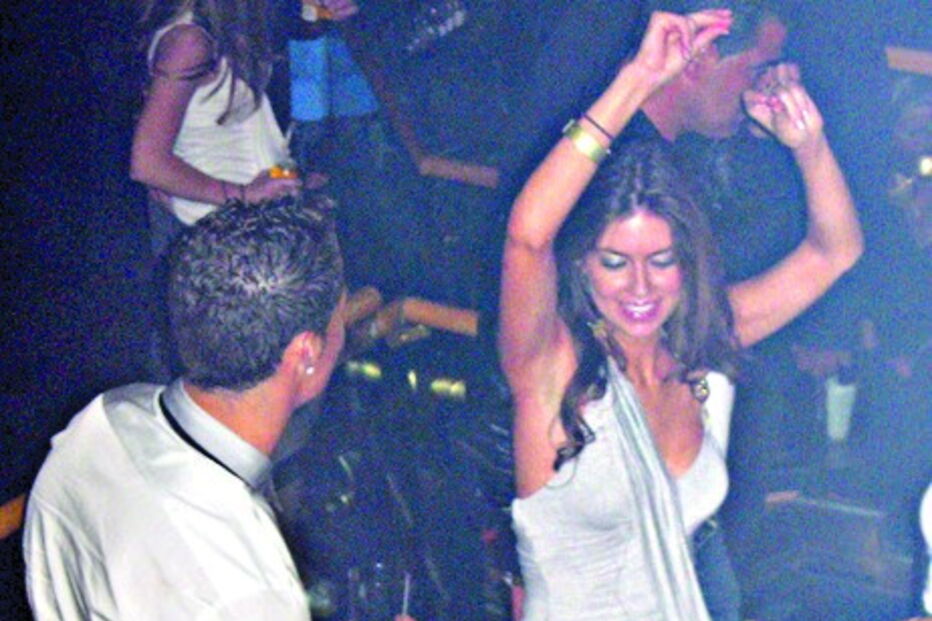 CR7 e Mayorga na discoteca, antes da irem para o hotel Palms Place 
