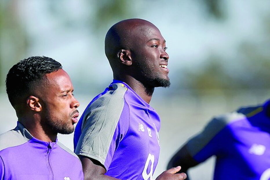 Danilo (dir.) diz que é um jogador importante dentro e fora de campo