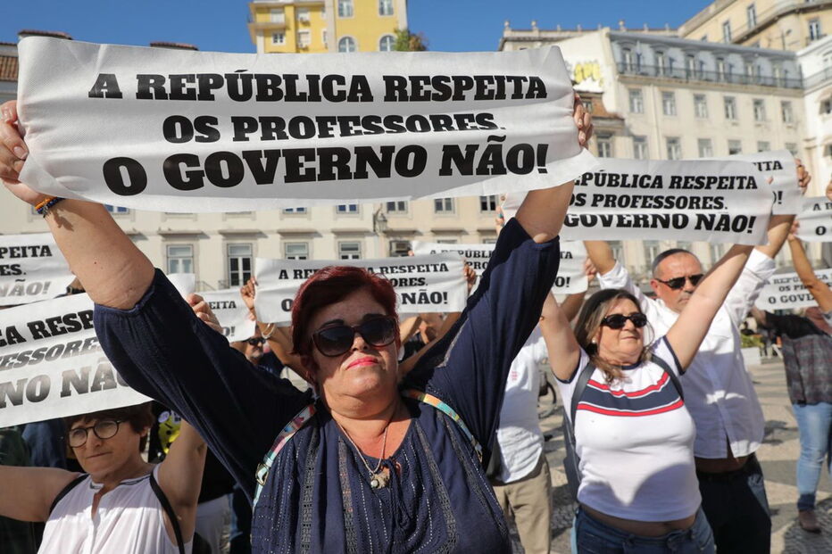 Protestos dos professores na Praça do Município
