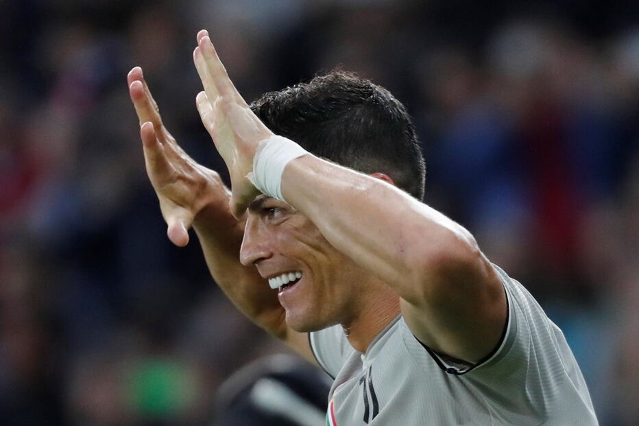 Ronaldo celebra golo marcado ao serviço da Juventus