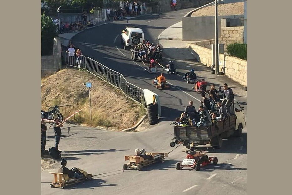 Home em coma após cair antes de corrida de carrinhos de rolamentos, em Vizela