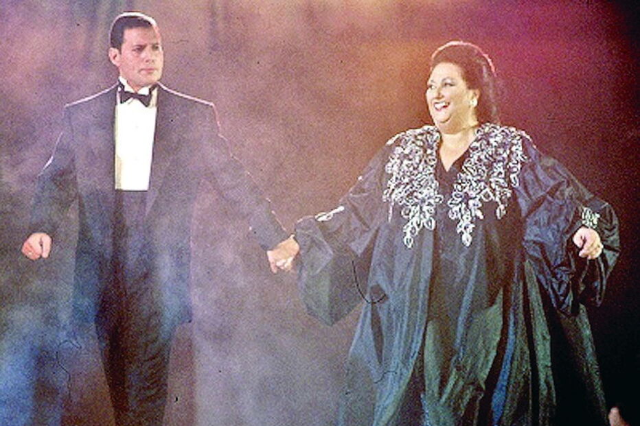 A diva da ópera Montserrat Caballé com Freddie Mercury