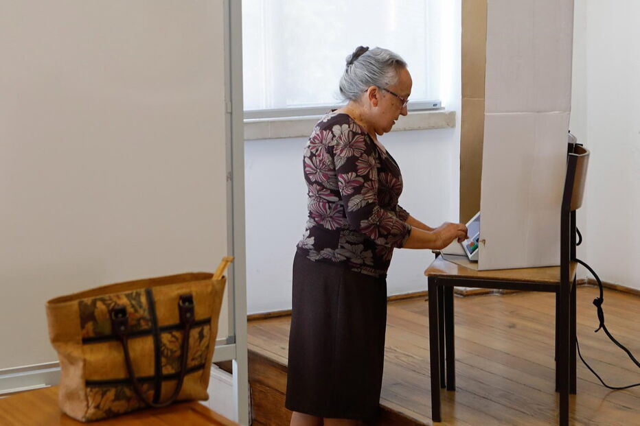 Milhares de brasileiros foram às urnas para escolher o novo presidente 