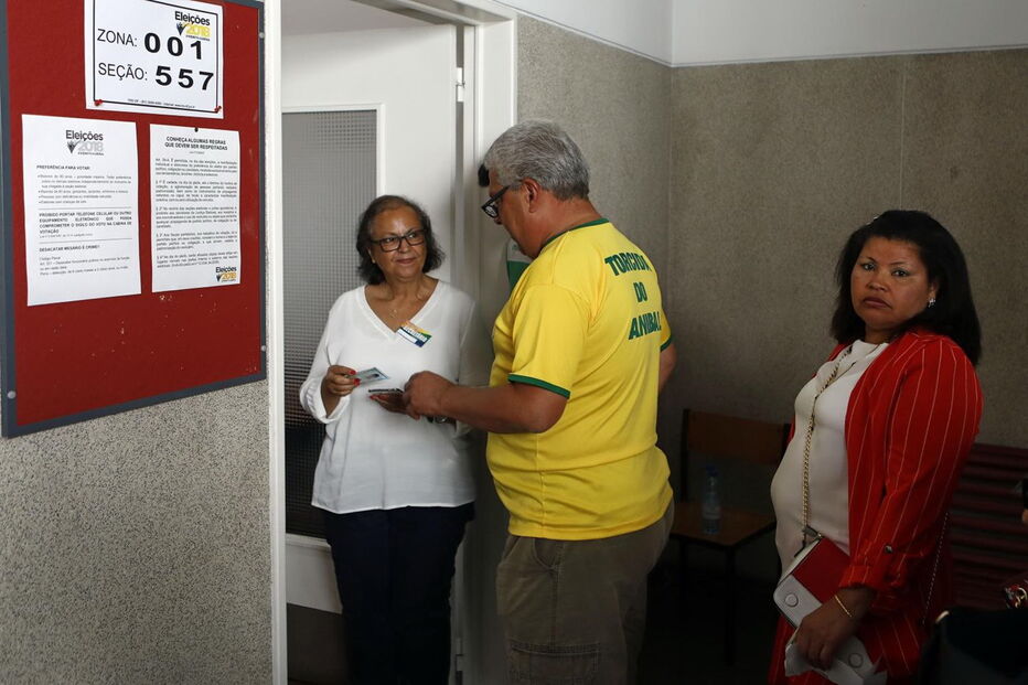 Milhares de brasileiros foram às urnas para escolher o novo presidente 