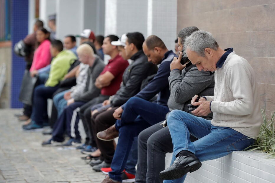 Milhares de brasileiros foram às urnas para escolher o novo presidente 