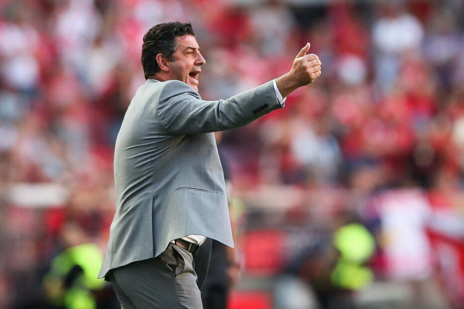 Rui Vitória no jogo no Benfica - FC Porto