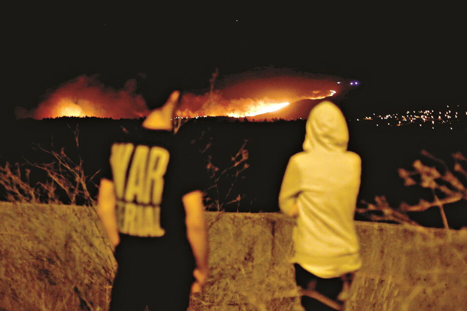 Fogo em Sintra e Cascais atingiu grandes dimensões