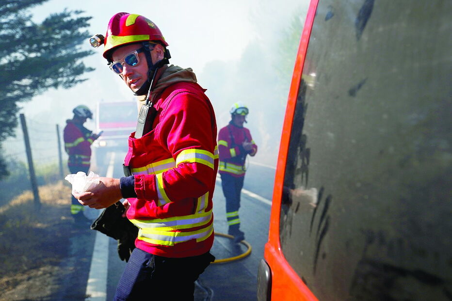 Fogo em Sintra e Cascais atingiu grandes dimensões