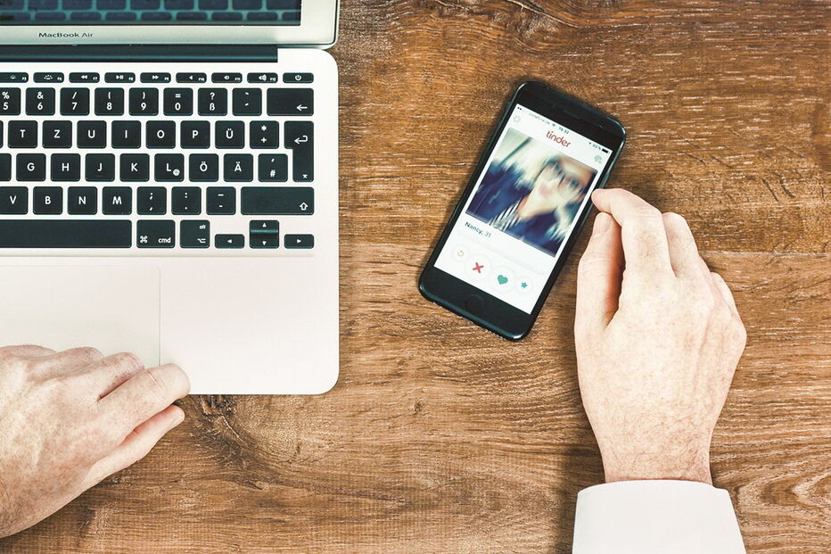 Português fazia-se passar por mulher online para seduzir homens 