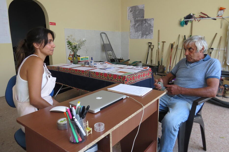 Shanti Fernandes é uma das voluntárias da Plataforma Ajuda Monchique, à qual Manuel Rodrigues recorreu    