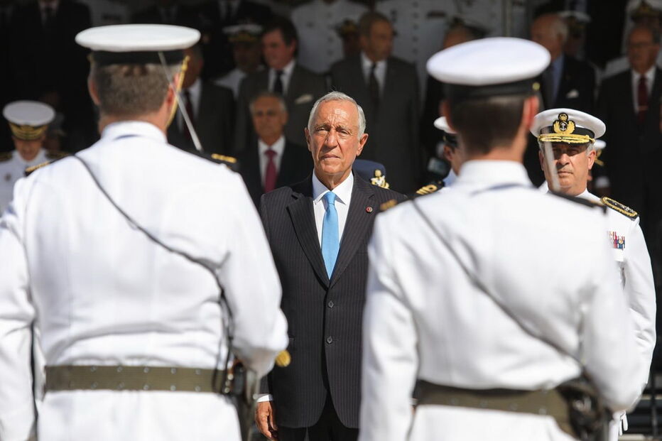 Esquadrilha de Helicópteros da Marinha condecorada pelo Presidente da República