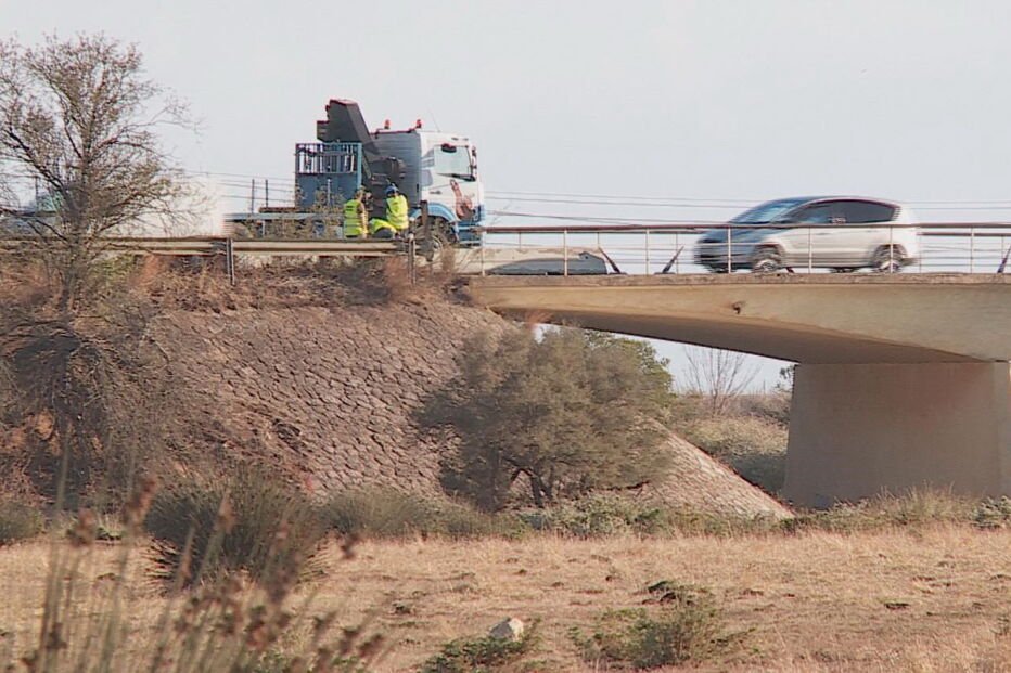 Tabuleiro apresenta vários sinais de deterioração