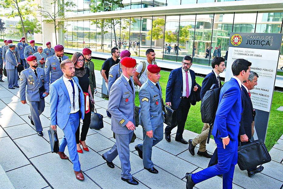 São 19 os comandos que respondem em tribunal pela morte de dois instruendos, em 2016, em Alcochete 