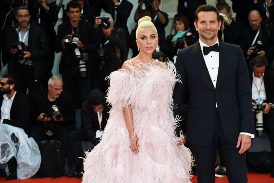 Lady Gaga e Bradley Cooper são os protagonistas do filme 