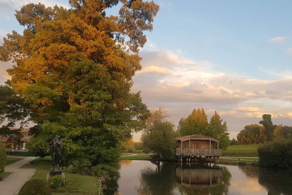 Cristina Ferreira dorme numa cabana em férias em Bordéus