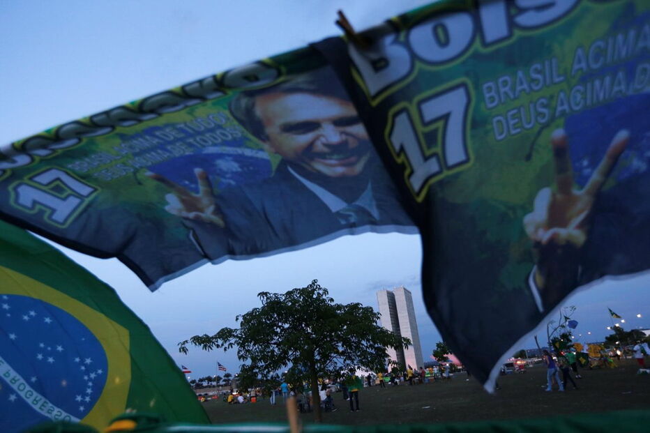 2018-10-08_01_00_20 bolsonaro eleicoes brasil.JPG