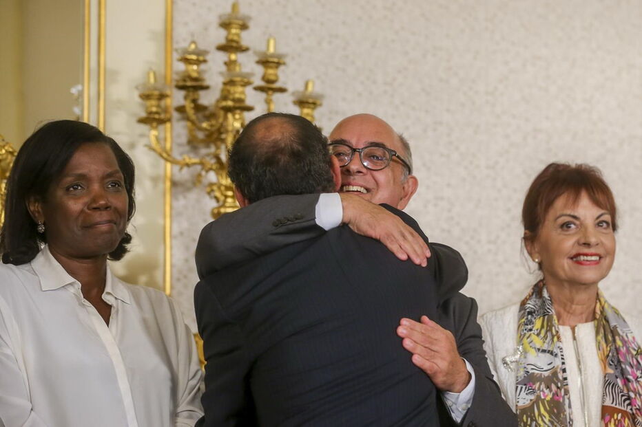 Azeredo Lopes, ministro da Defesa, apresentou a demissão