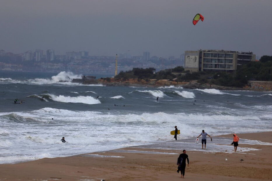 Carcavelos foi um dos locais onde mais cedo se sentiram os efeitos no distrito de Lisboa
