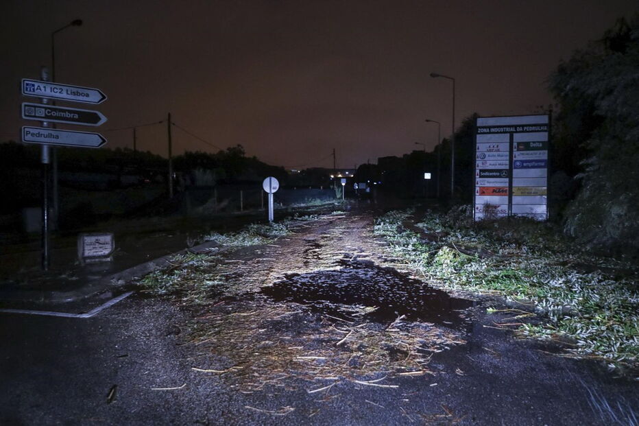 Leslie provoca pânico e deixa rasto de destruição em Coimbra