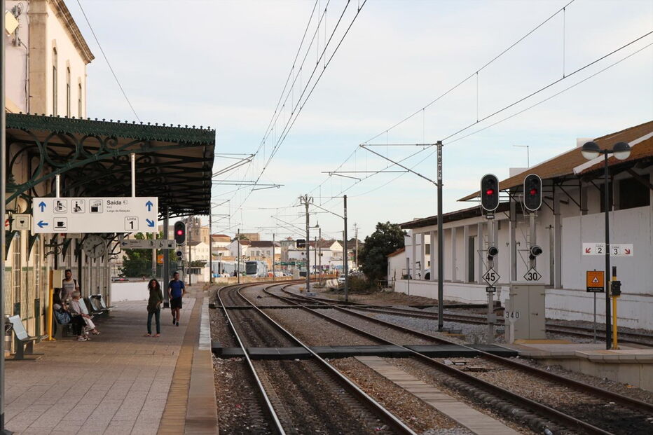 Estação de comboios de Faro