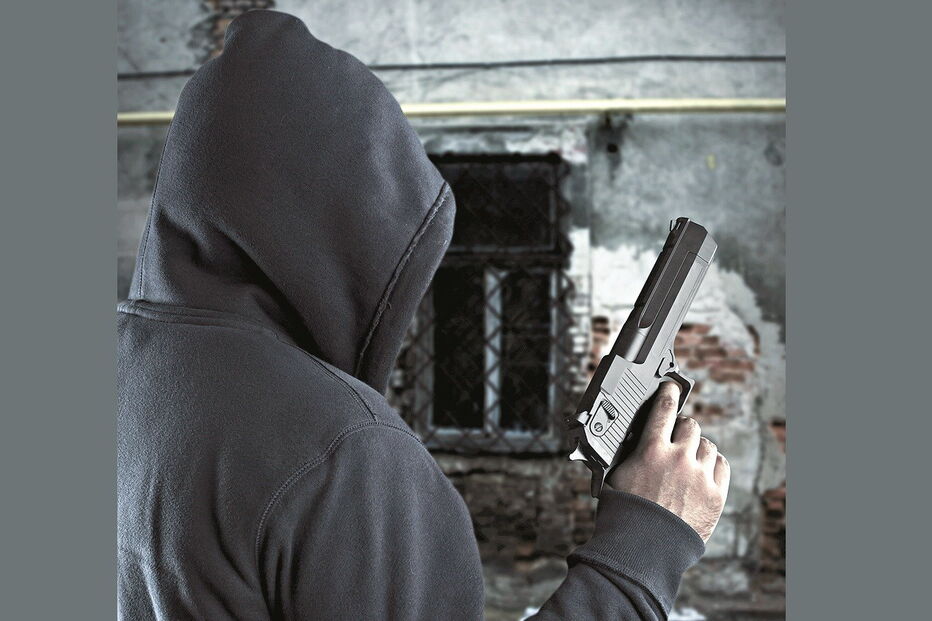 Assalto com arma de fogo