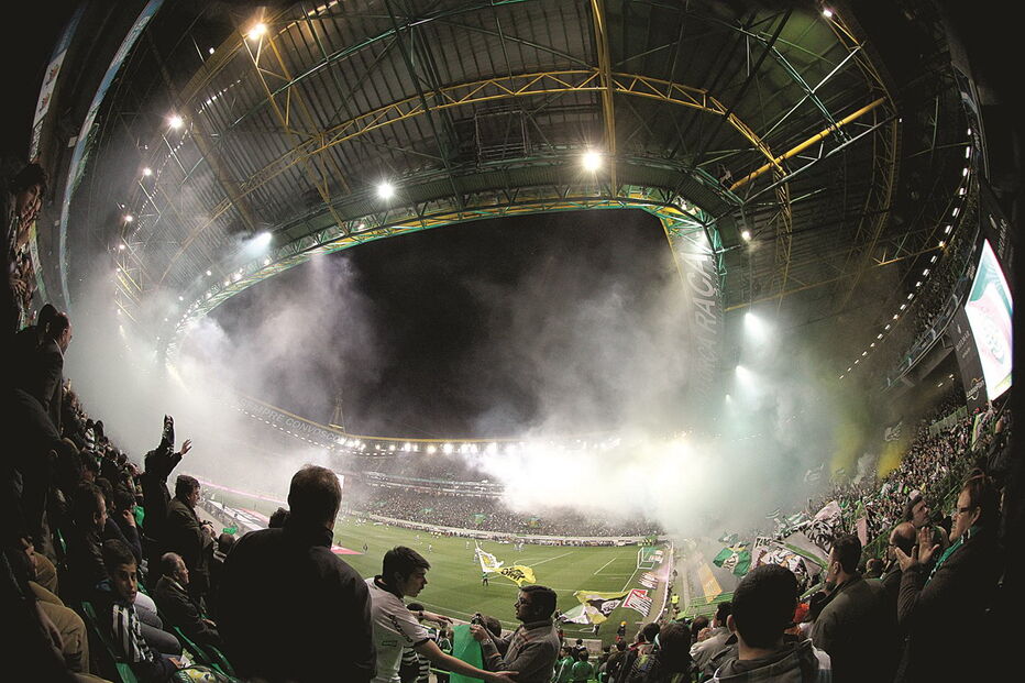 Risco de falência  no Sporting, um dos maiores clubes portugueses,  é cada vez maior