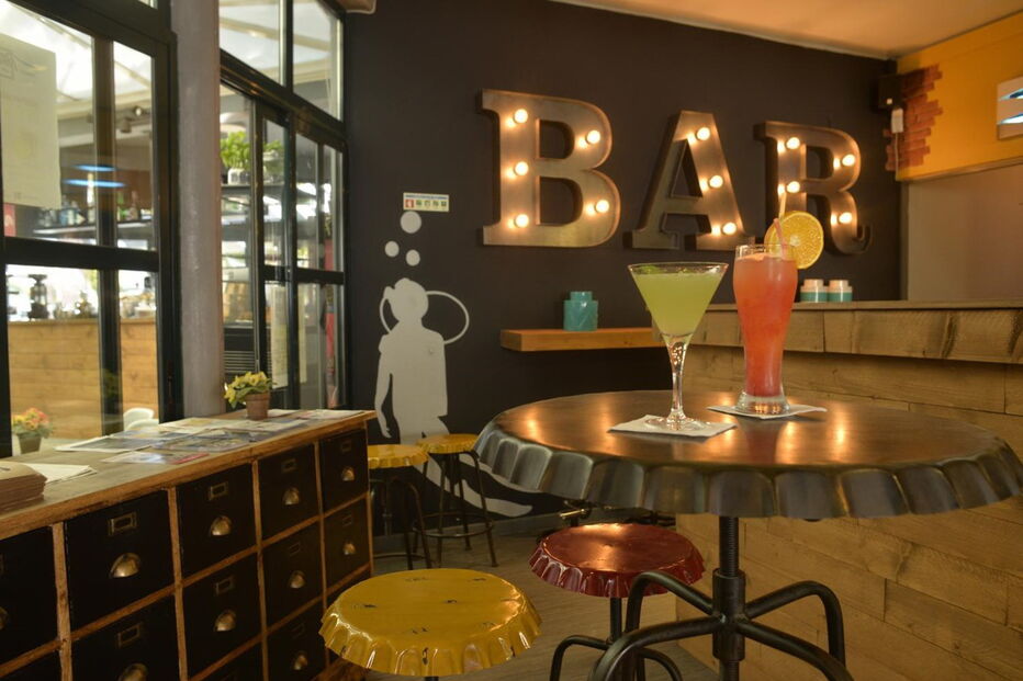 Conversas infinitas com música no Pátio da Casa