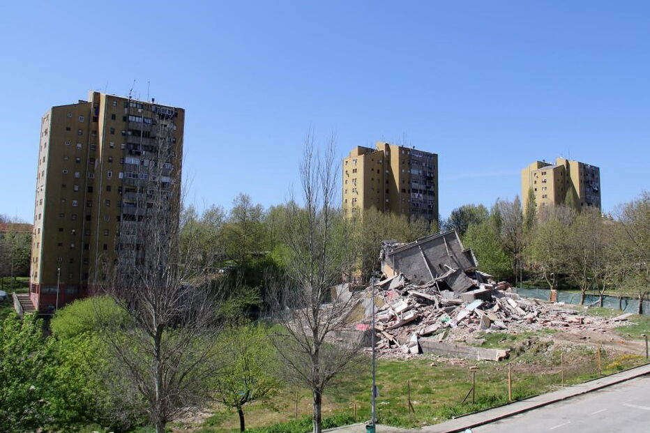 Duas das cinco torres do bairro do Aleixo foram demolidas durante o mandato do social-democrata Rui Rio