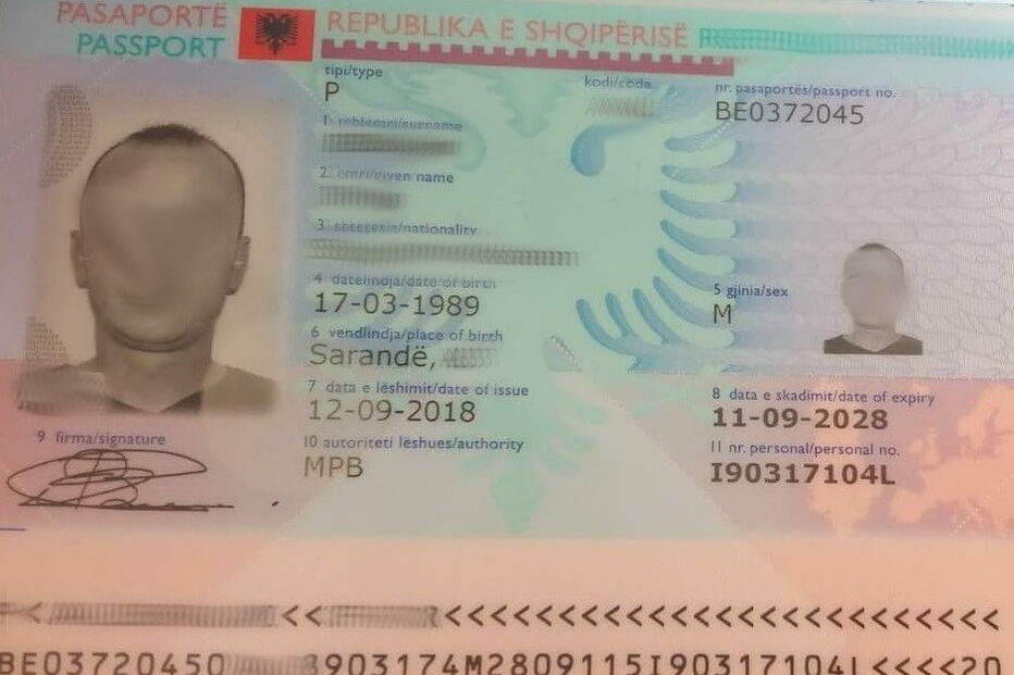 Documentos falsos apreendidos nos aeroportos de Lisboa e Porto