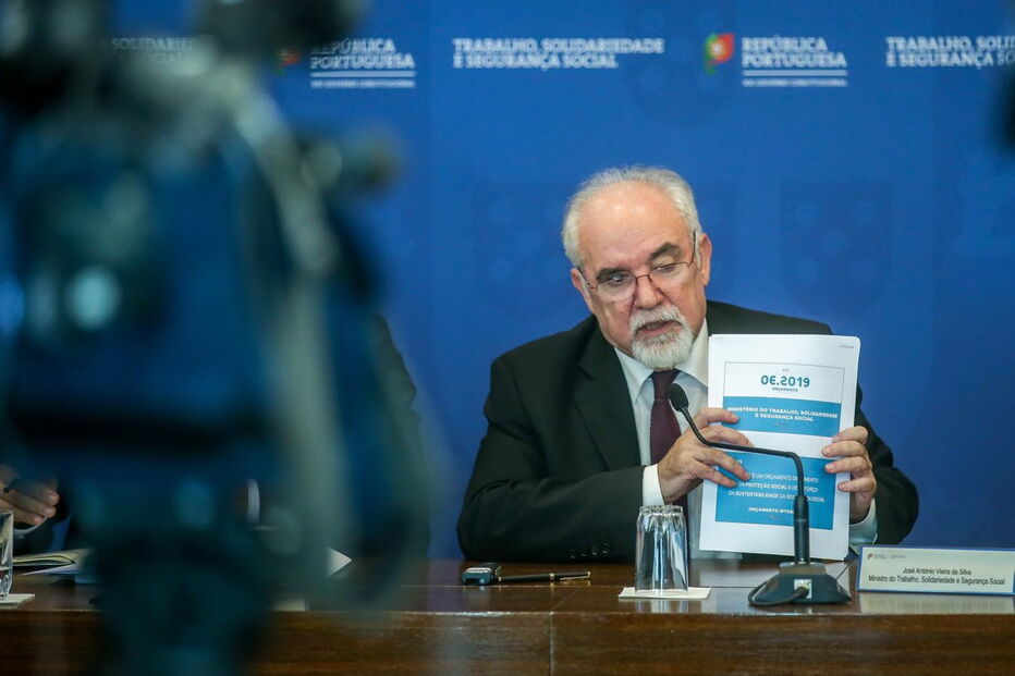 O ministro do Trabalho, Solidariedade e Segurança Social, Vieira da Silva apresenta o OE 2019