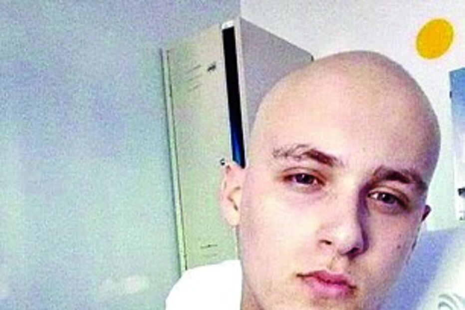 Tiago tem um tumor no testículo esquerdo, já foi operado e faz agora quimioterapia 