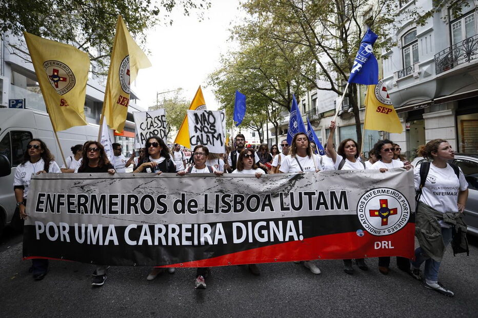 Enfermeiros durante uma manifestação em Lisboa