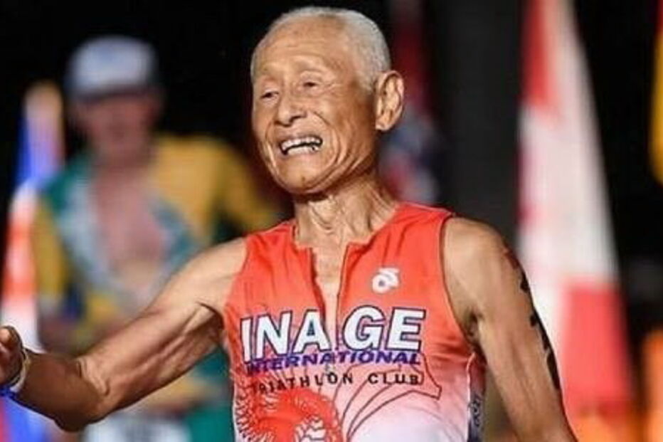 Homem completa Campeonato Mundial de Ironman aos 85 anos