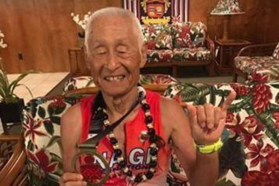 Homem completa Campeonato Mundial de Ironman aos 85 anos