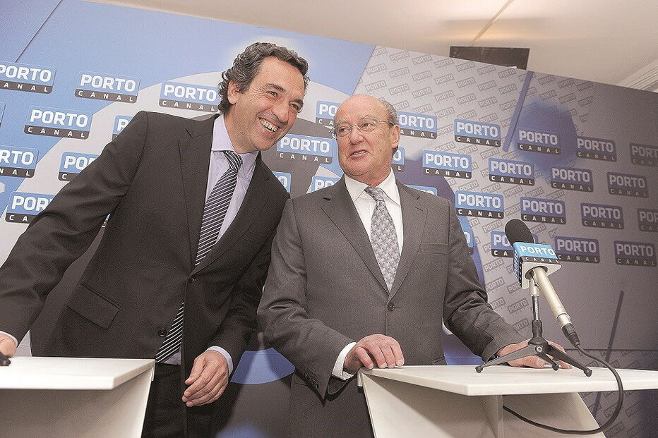 Júlio Magalhães, diretor-geral do Porto Canal, com Pinto da Costa, presidente da SAD do FC Porto 