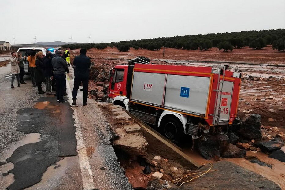 Enxurradas fustigam a região de Málaga, em Espanha