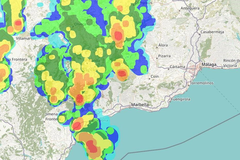 Enxurradas fustigam a região de Málaga, em Espanha