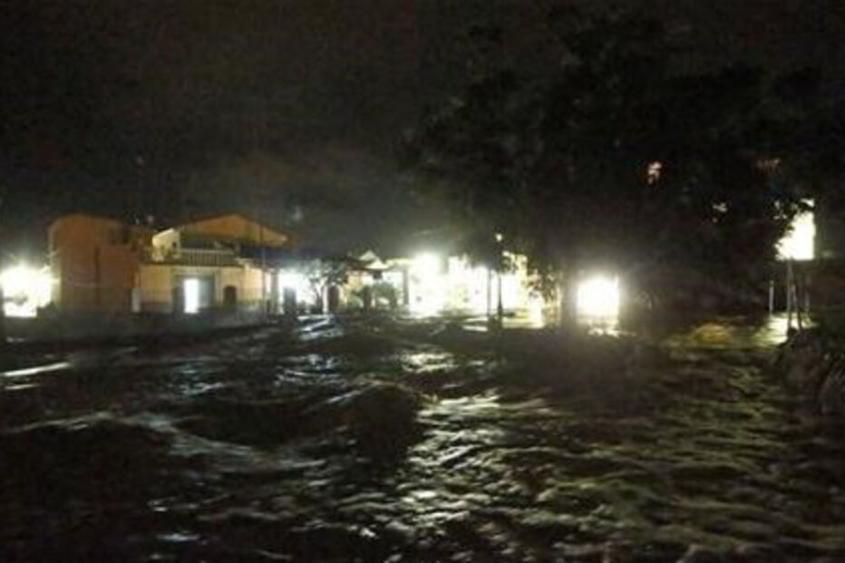 Enxurradas fustigam a região de Málaga, em Espanha