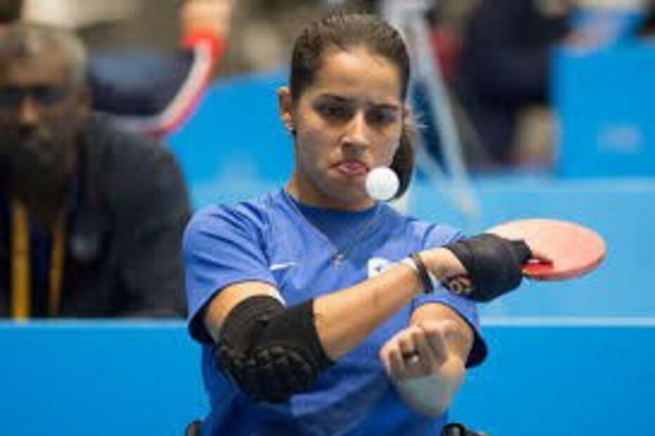 Cátia Oliveira é atleta paralímpica de ténis de mesa