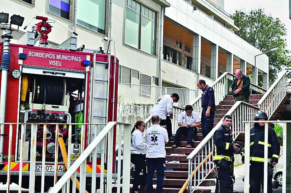 Apesar dos esforços, as equipas de socorro nada puderam fazer pela idosa