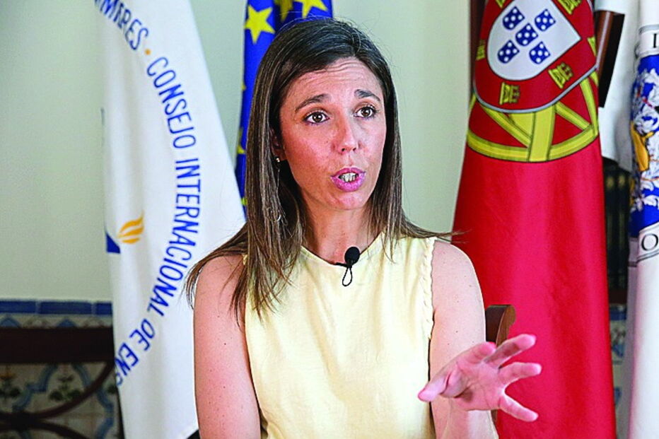 Ana Rita Cavaco, bastonária da Ordem dos Enfermeiros 