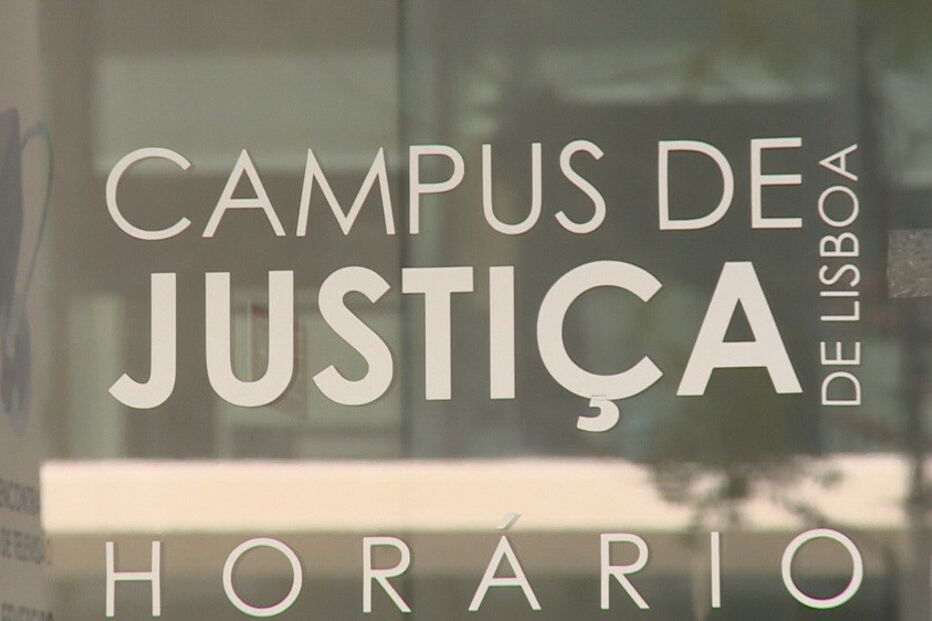 Manuel Maria Carrilho, Bárbara Guimarães, ex-ministro da Cultura