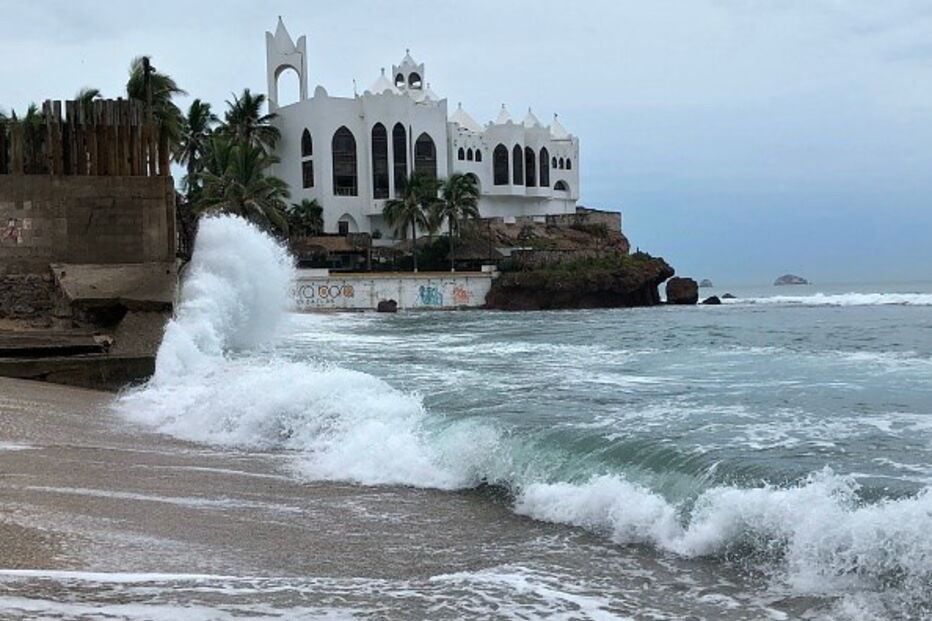 Furacão Willa na costa mexicana
