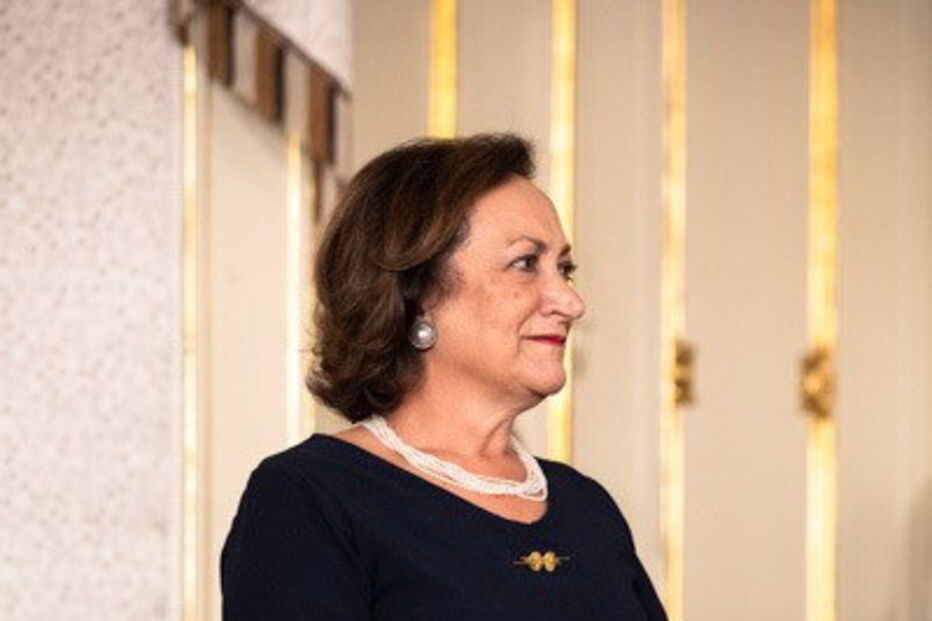 Marcelo Rebelo de Sousa condecora antiga PGR Joana Marques Vidal 