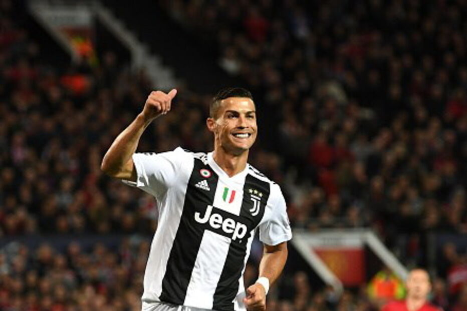 Cristiano Ronaldo recebido de forma incrível pelos adeptos do United