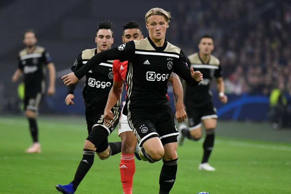 Jogo entre Benfica e Ajax para a Liga dos Campeões